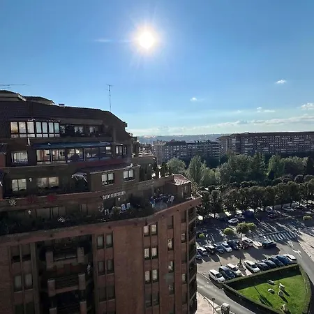 Apartment Acogedor Atico En El Centro Con Parking Bajo Reserva Leon