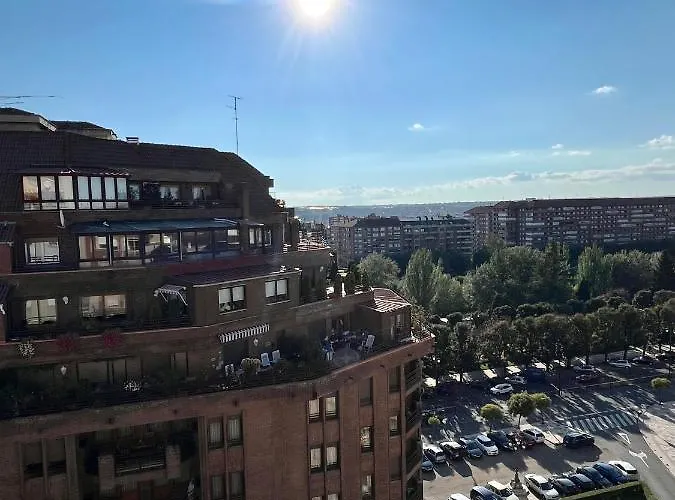 Apartment Acogedor Atico En El Centro Con Parking Bajo Reserva Leon